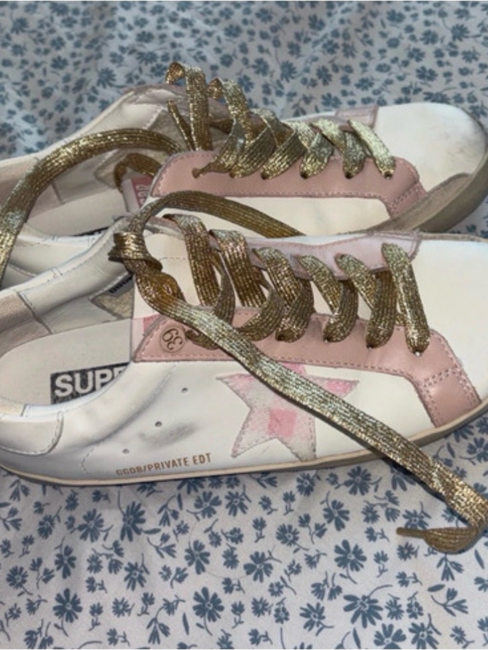 White Sneakers with Pink Star and Gold Laces